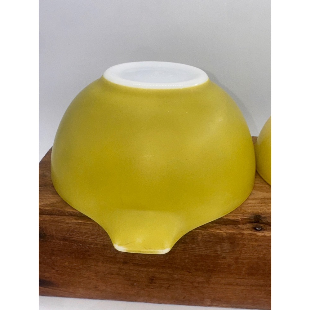 Vintage Pyrex Cinderella Primary‎ Colors Nesting Bowls Set 442 441 2 Piece Lot - Picture 13 of 16